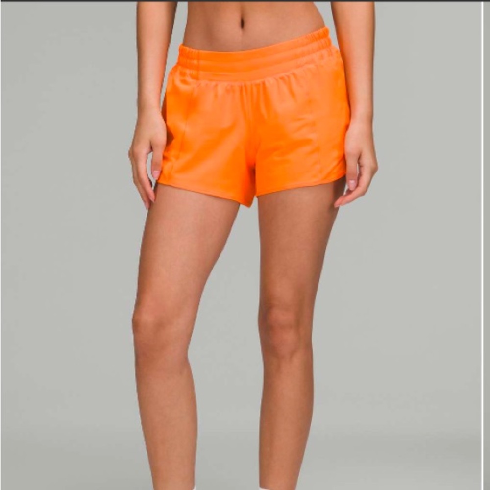 LULULEMON HOTTY HOT LOW-RISE LINED SHORT